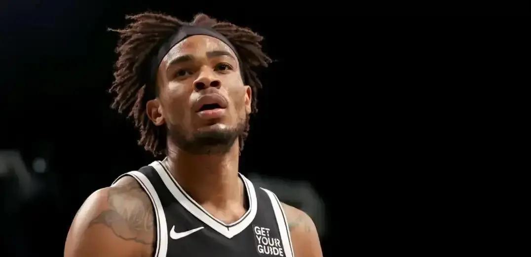 勇士为抢克拉克斯顿，竟要动穆迪？这可是未来的核心啊！科尔因违规泄密被罚5万美