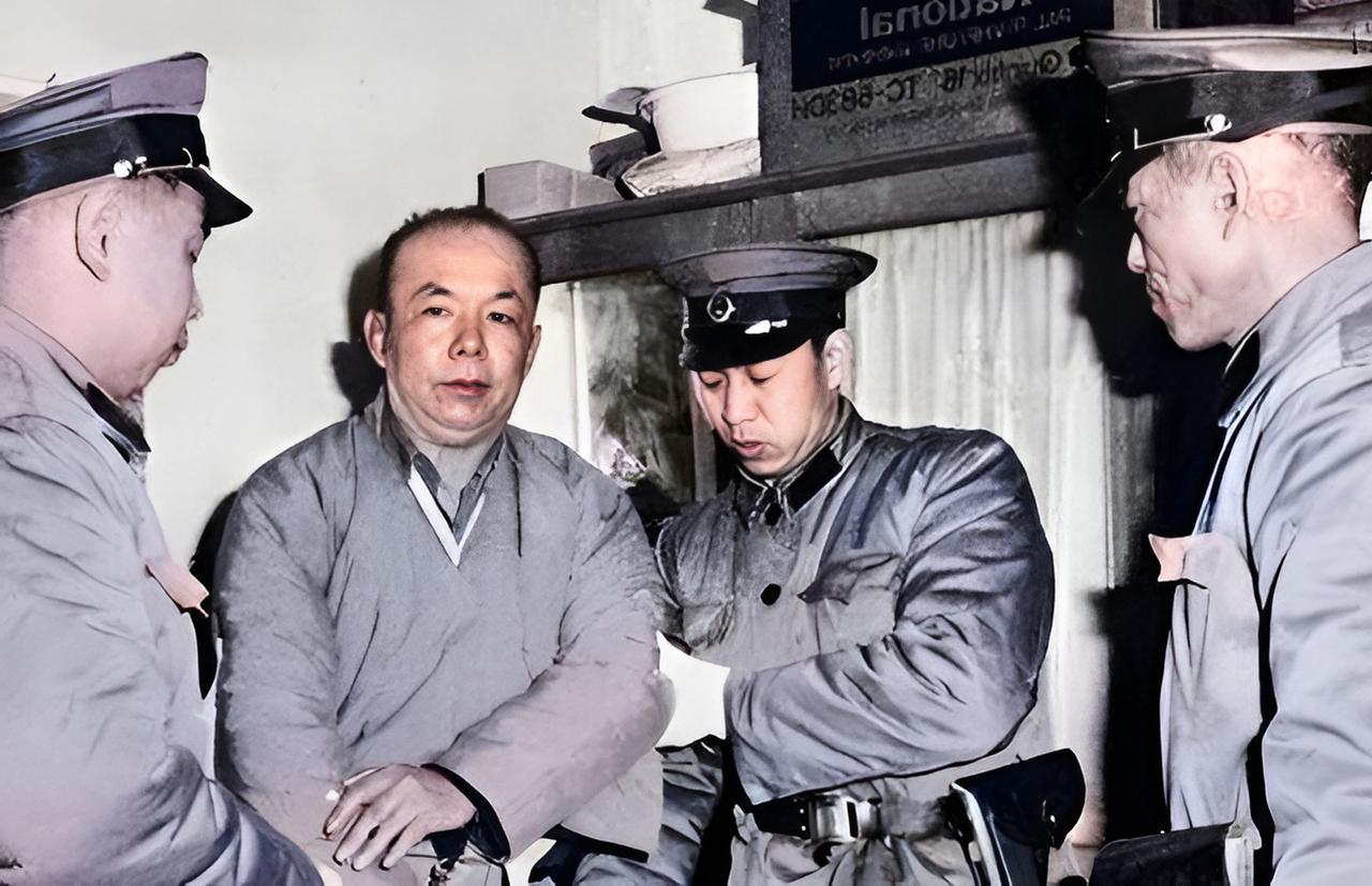 1983年，最后一位国民党的军统特务“北京站站长”被捕了，他就是潜伏多年的李家