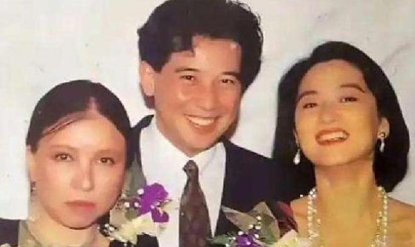 林青霞问三毛张爱玲痴恋缘由，一句话戳破三人执念