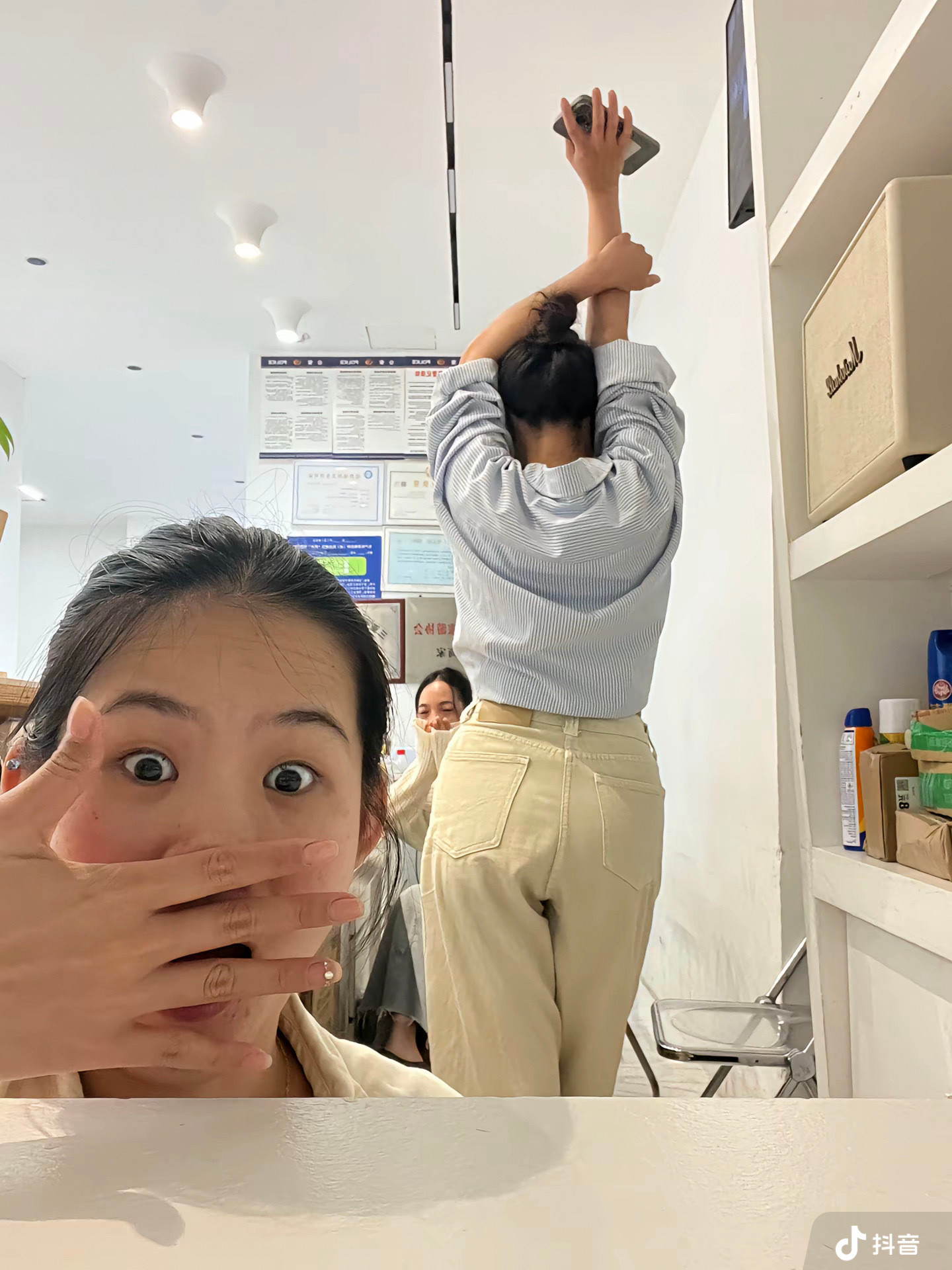 无所谓反正我的身材很曼妙