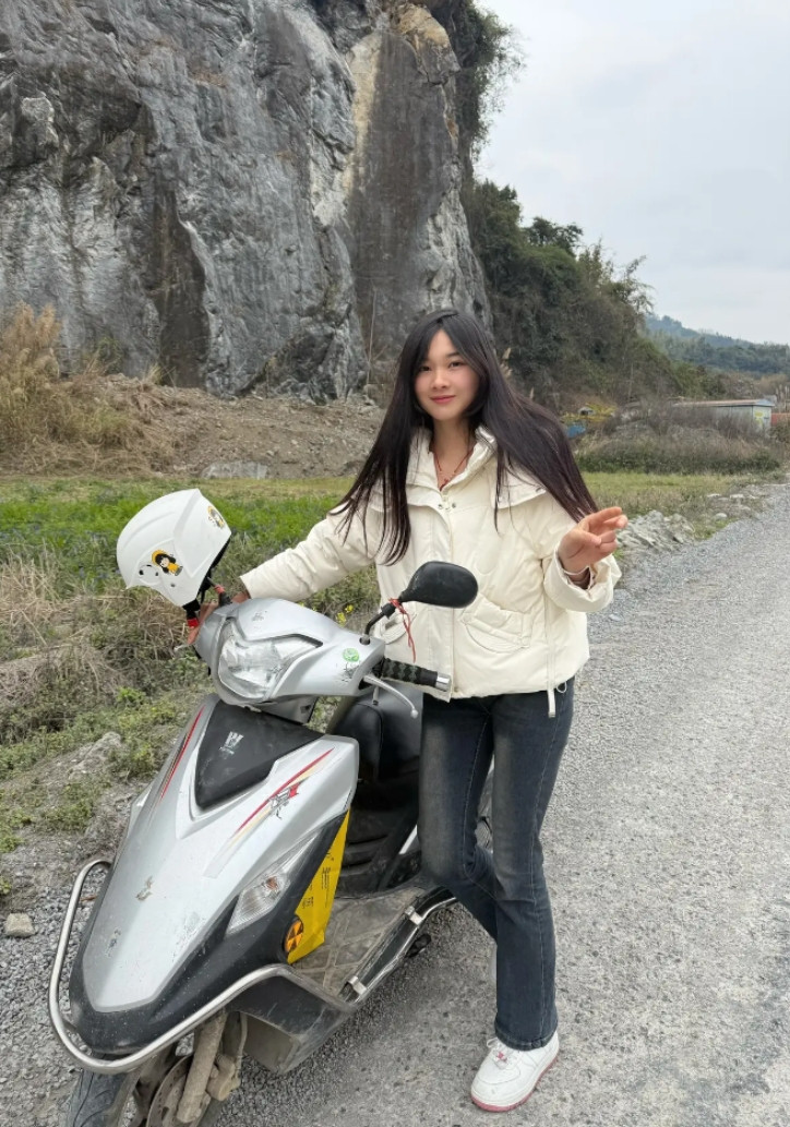 兄弟们，我回到广西了。