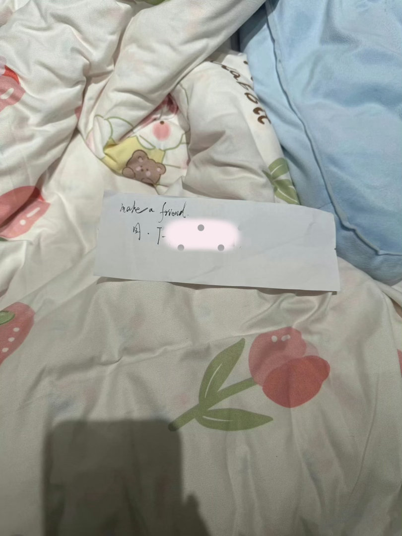合租房塞过来的纸条​​​