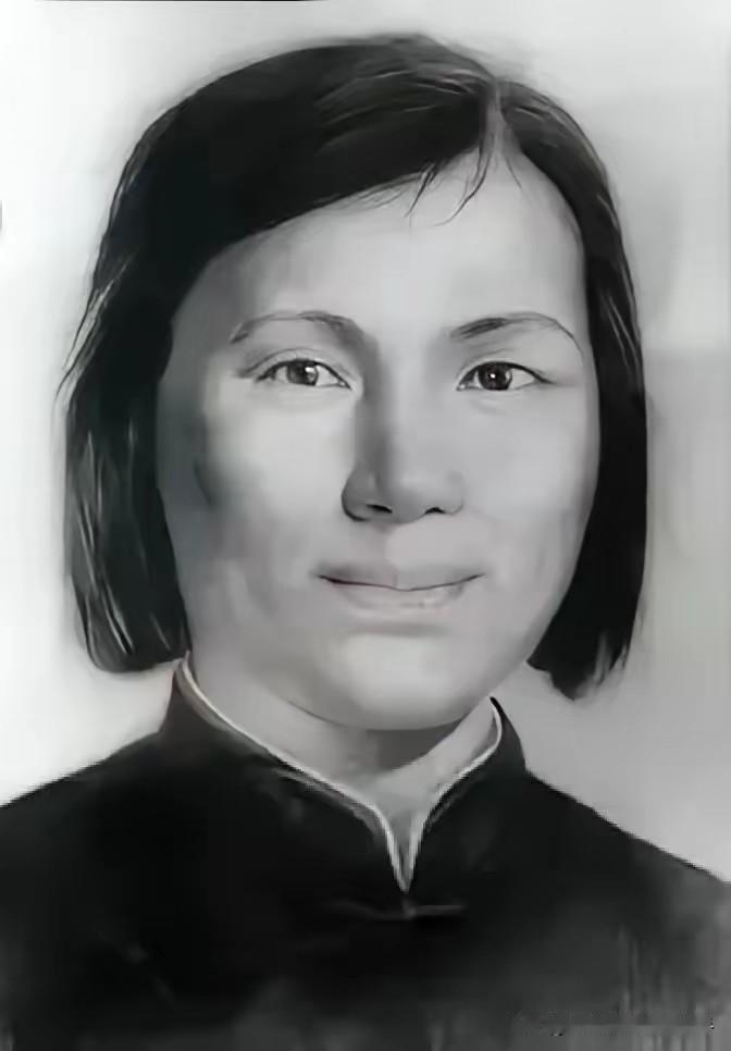 1949年，国民党在渣滓洞进行大屠杀，轮到彭灿碧牢房时，她用身体给女儿挡子弹，没
