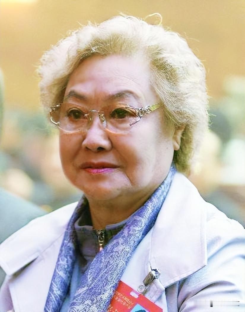 郭兰英永远活在我们心中！惊闻“人民艺术家”郭兰英同志于2026年8月11日1
