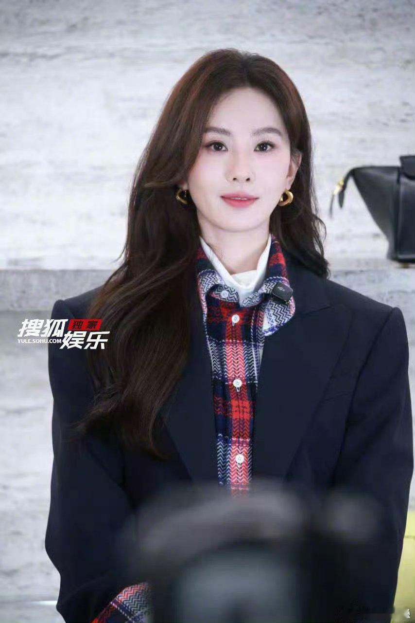 这个眼睛真是吊