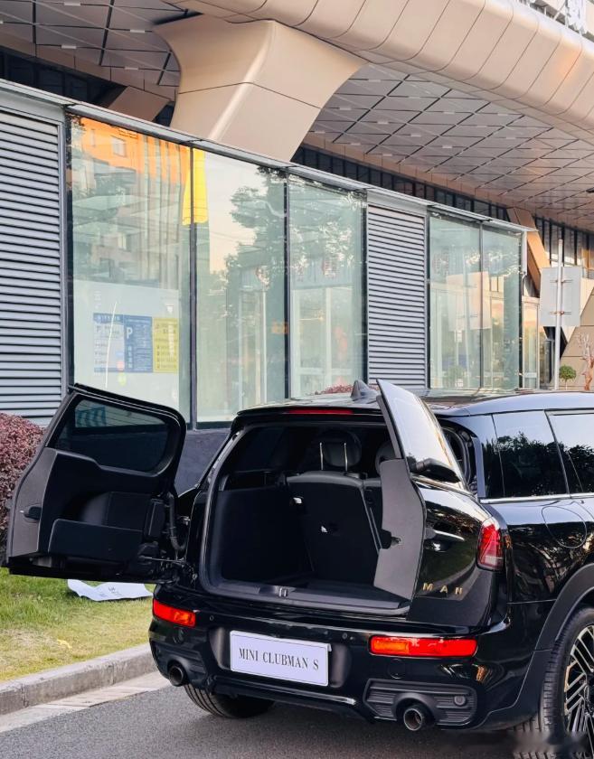 MINICLUBMAN，帅气的小车！