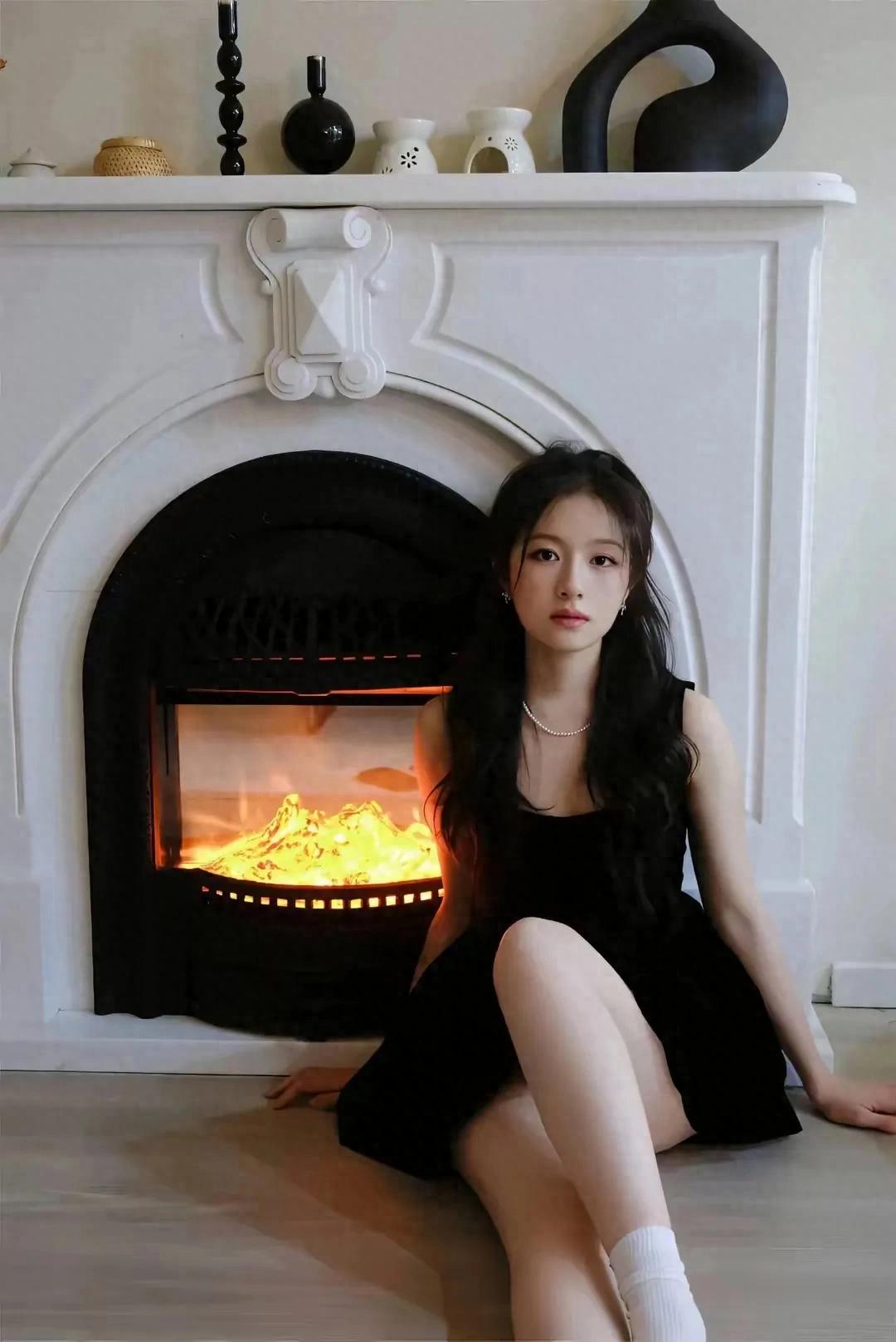 李兰迪，清秀甜美的95后小花旦。