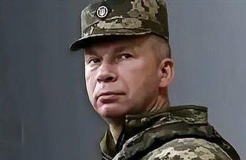 改变战术，希尔斯基表示正在放弃“消耗战”，转而采用非对称战略。一：‌收缩非关