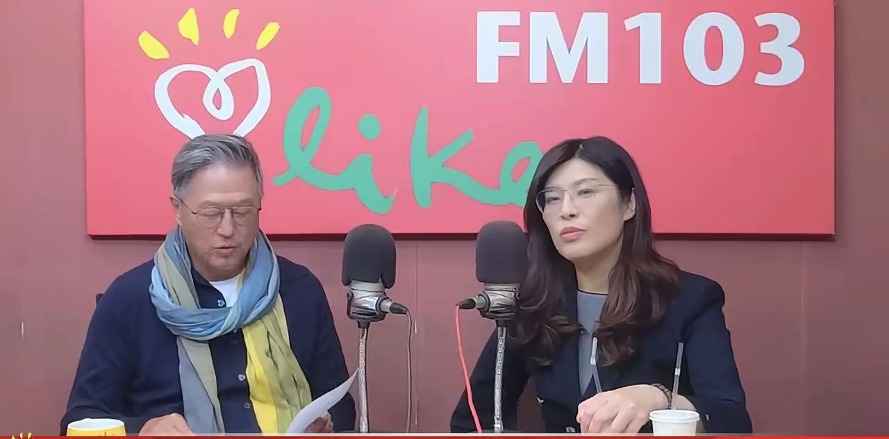 郑丽文为什么要说“不在任期内统一”？近期，除民众党黄国昌“左右摇摆”之外，郑丽文