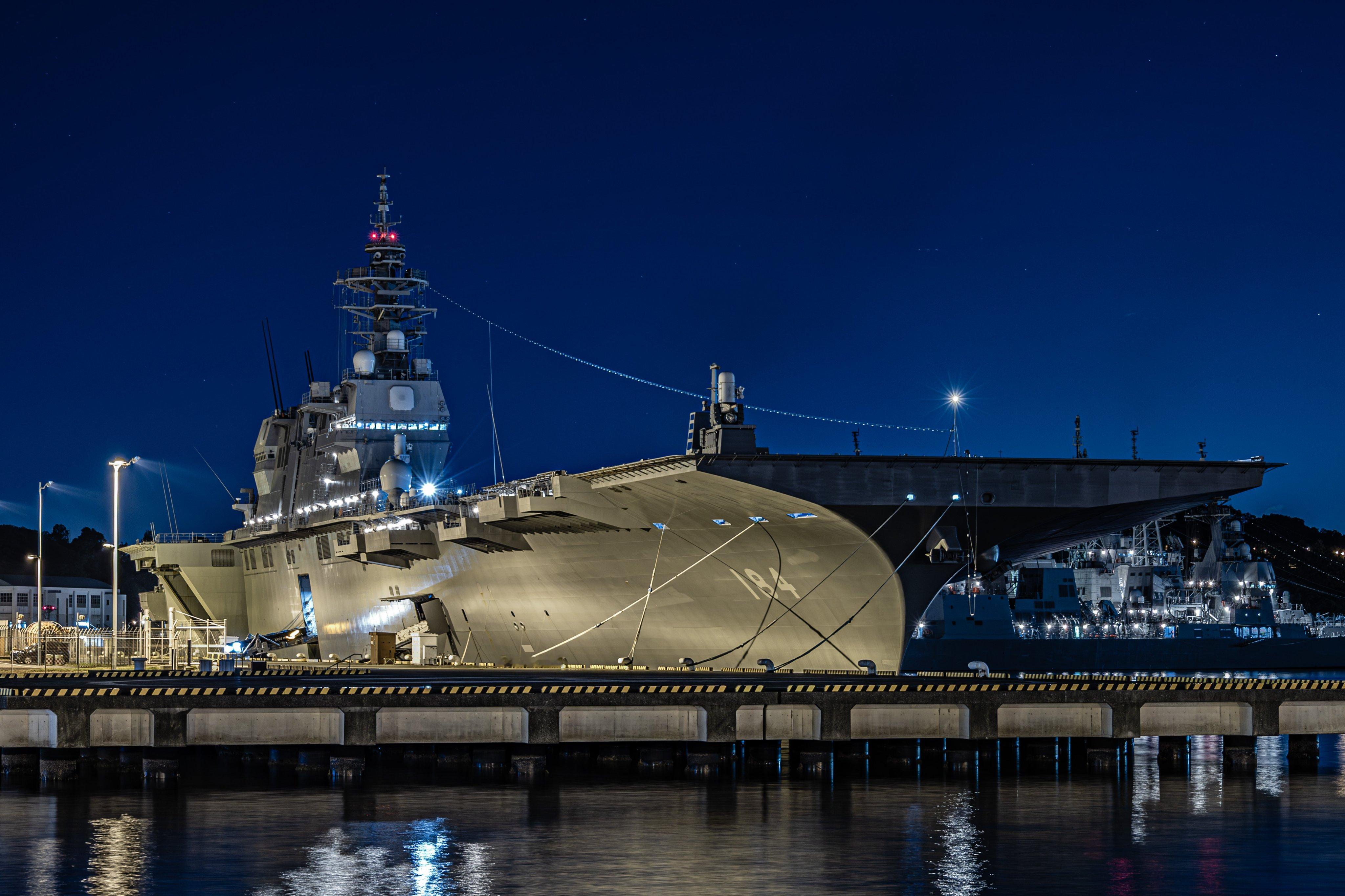 夜色下的横须贺byibatara66