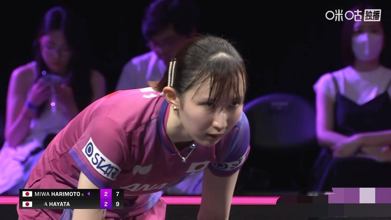 早田希娜3:1杨晓馨，邱党3:0零封吴俊诚，吴俊诚一轮游！1月7日，多哈冠军赛