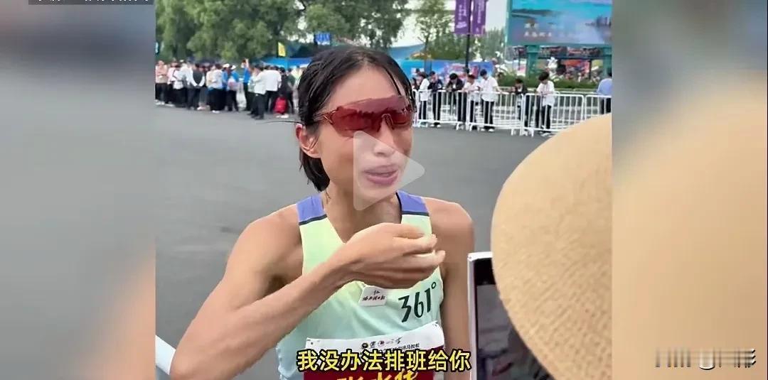 最快女护士签约代言361度，非常合适，所有人都要360度围她1人转才行！估计很