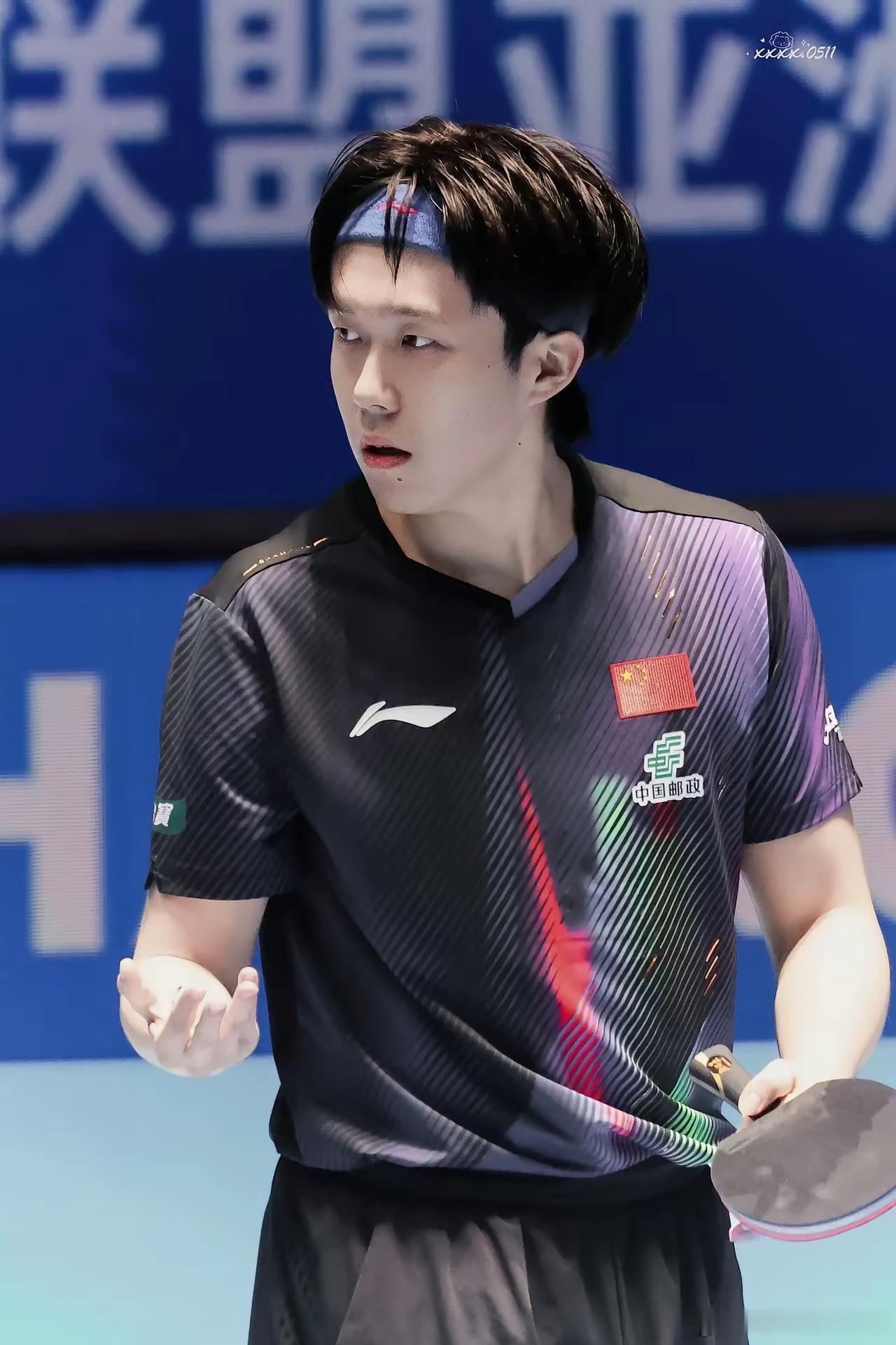 海口亚洲杯你是否特好奇，为啥王楚钦的场，观众坐得满满当当？就因为他打球太飒