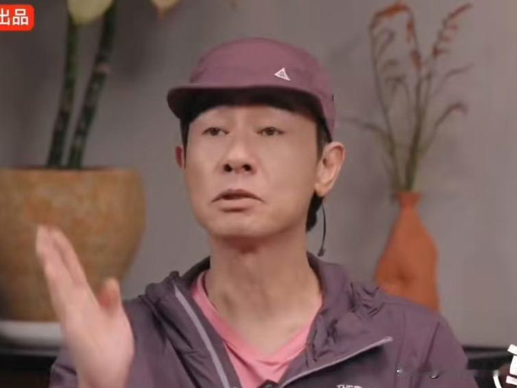 59岁陈小春我怀疑过他是为了赚钱也怀疑过他是为了公司只是没想到他和普通人一