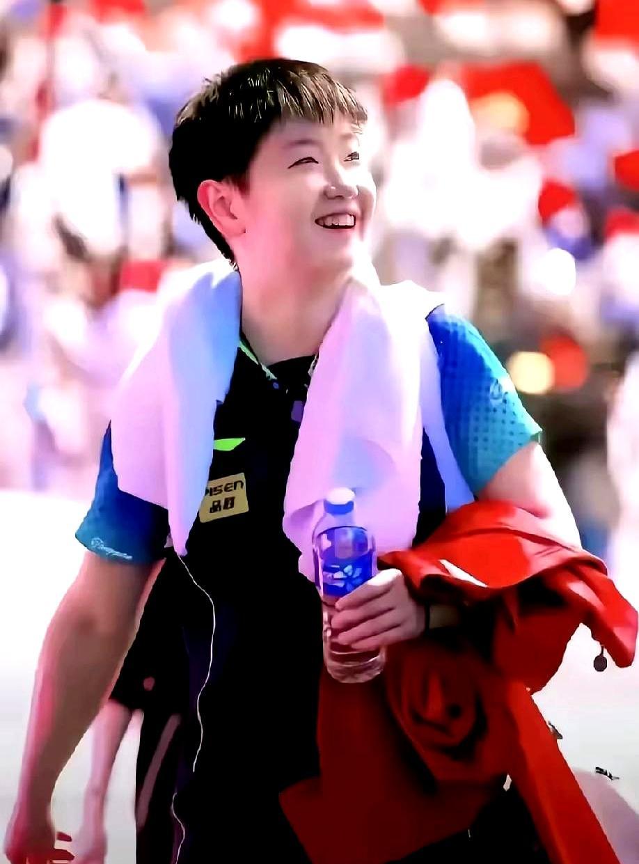 孙颖莎3月8日的行程，之前全传错了。网传她当天去了渝北八中做公益，实际去的