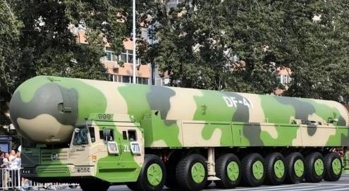 全球六大可怕武器，B2隐形轰炸机只排倒数，前三名可轻松毁灭世界。人类发明的那些武