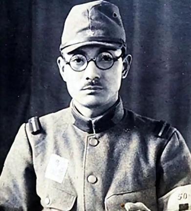 1943年，一本侵华日军中尉的战地日记记下了一位中国营长的最后时刻，被俘后，双