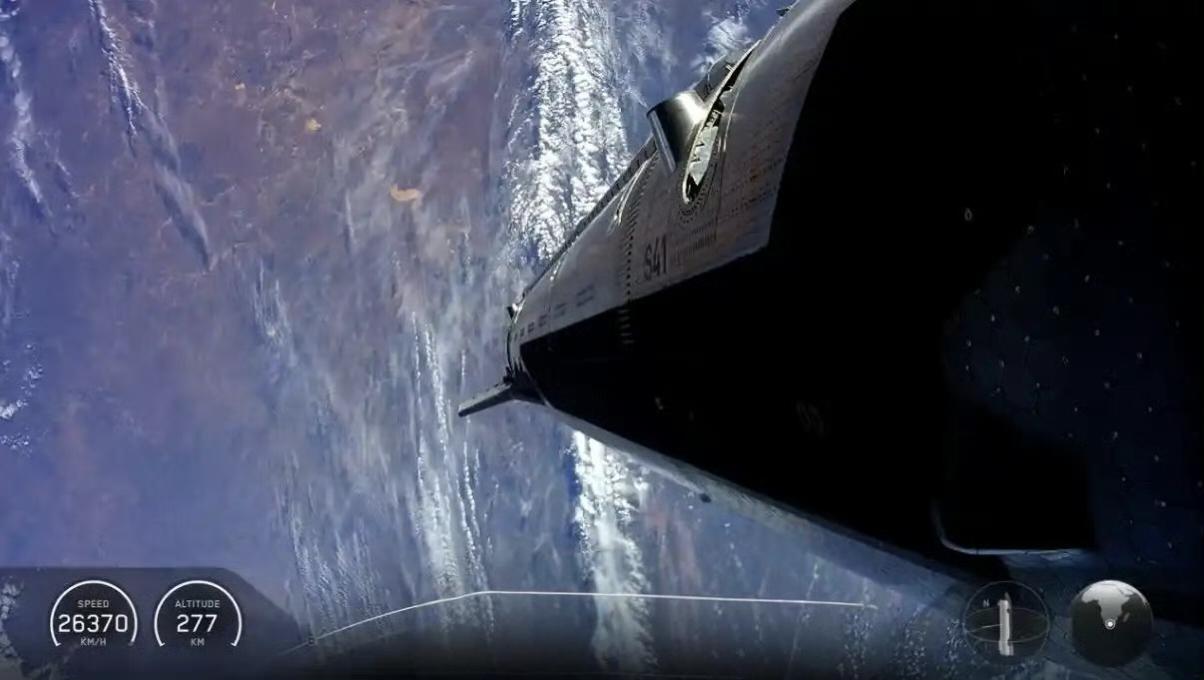 星舰首次入轨，一台发动机“罢工”却捅破窗户纸9月28日，SpaceX星舰第1