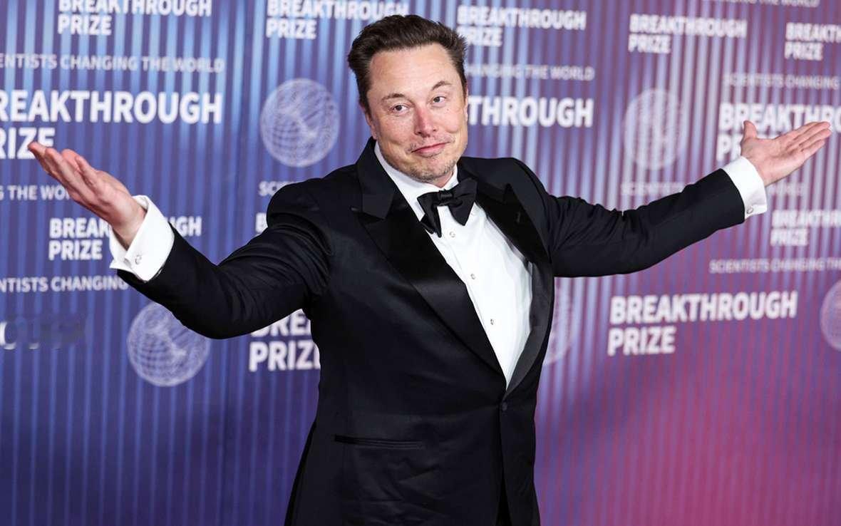 SpaceX正式上市SpaceX正式开盘交易，开盘价报174美元，较发行价（1