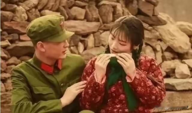 1968年知青参军：一诺守归期，五十年重逢成陌路1968年，知青朱启龙参军