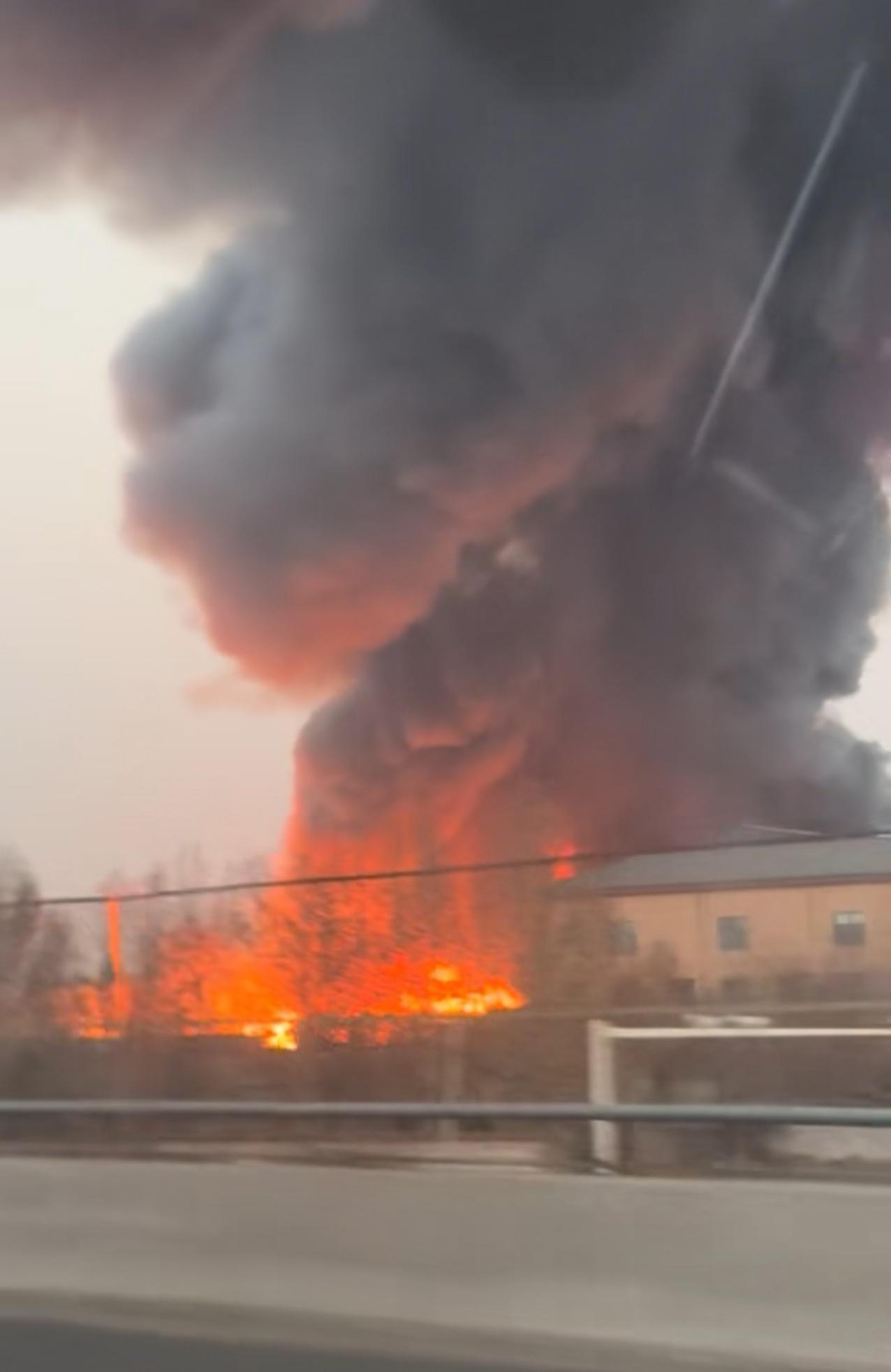 菏泽天晟化工厂又“烧”了这些安全“保命课”真别再当耳旁风！前阵子菏泽天晟化工