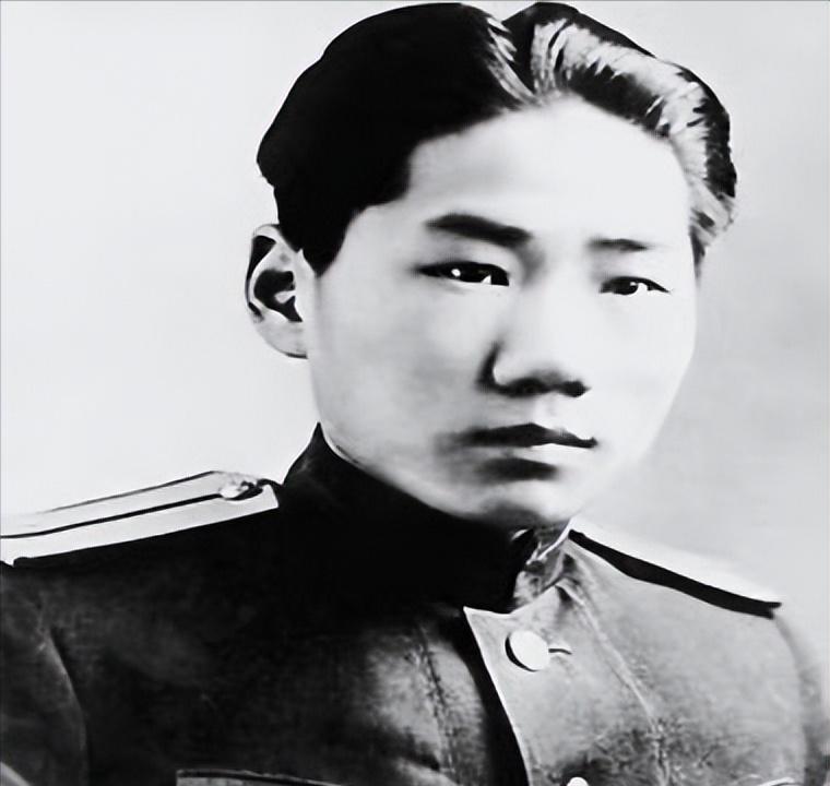 抗美援朝时期，蒋介石在台湾家里得到了毛岸英牺牲的消息，原本以为蒋介石会“幸灾乐祸