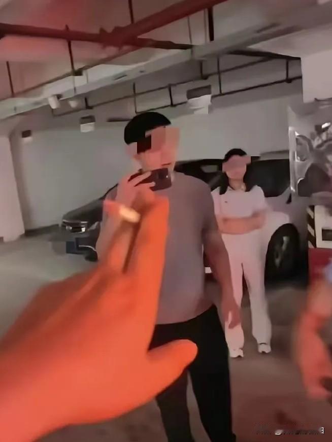 长沙市联合调查组通报来了，占车位事件的关键人物刘某某。也就是张某某的男朋友，同体