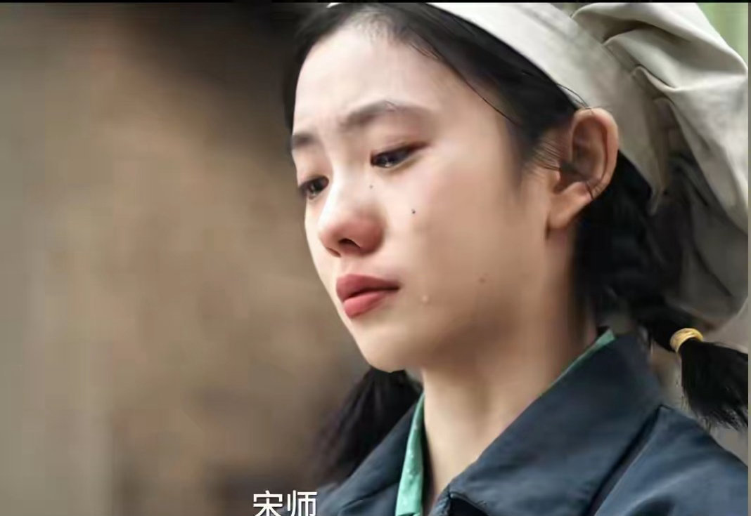看了刘浩存《主角》，再看杨紫《家业》，真的没比较就没有伤害。