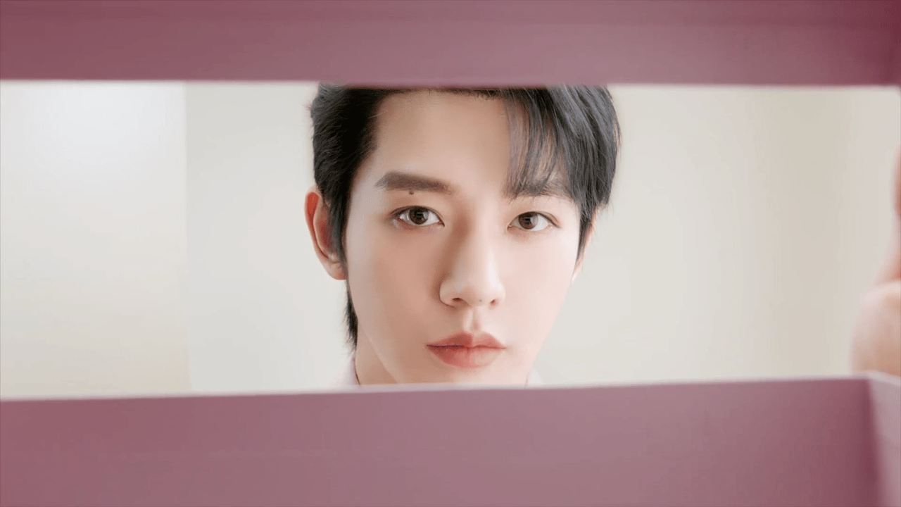 这个潘婷好会拍粉色系不要太适配这个邓为好清爽好帅镜头就应该狠狠怼上这张帅脸