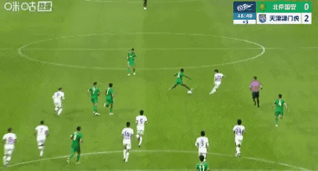 哈达斯经过这一段时间的训练，身体已经恢复到最佳状态了，这脚十分角射门尽显暴力美学