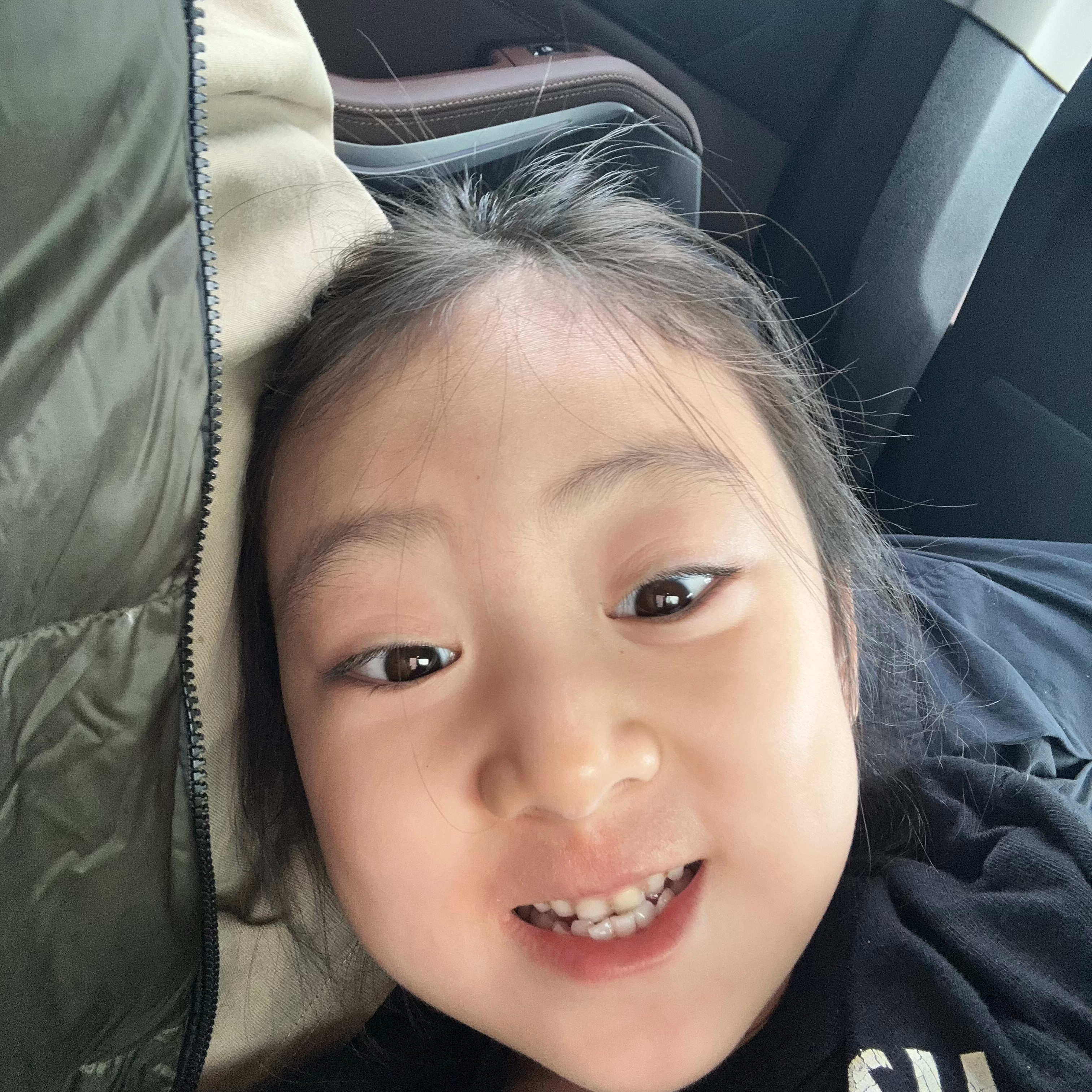 媳妇儿给买了双新鞋，总感觉这个外增高效果待人不够真诚溜溜桃新鞋​​​