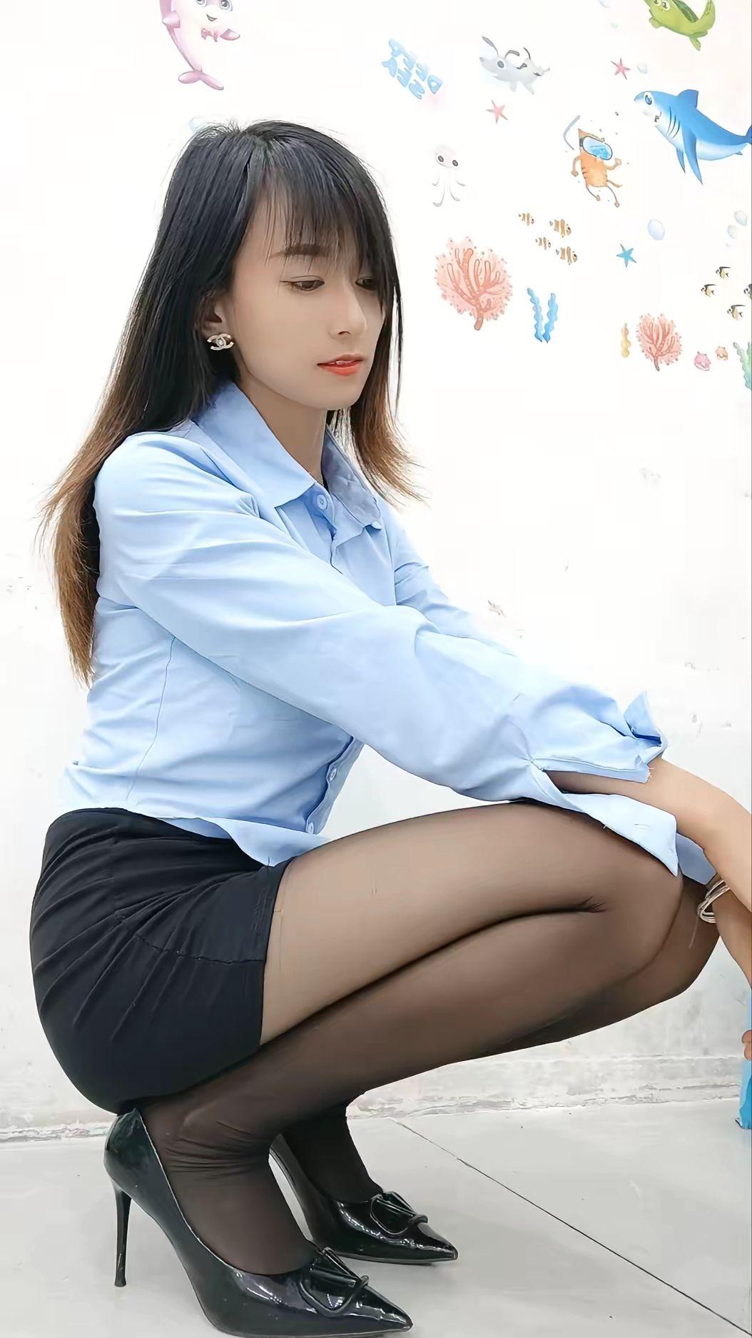 长腿美女 职业装 大长腿 长腿