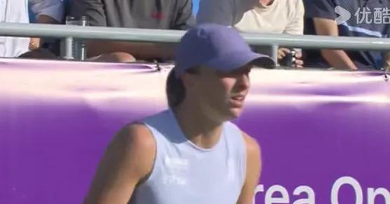 #2025赛季WTA500首尔站#头号种子斯瓦泰克在9月18日进行的女单第二轮