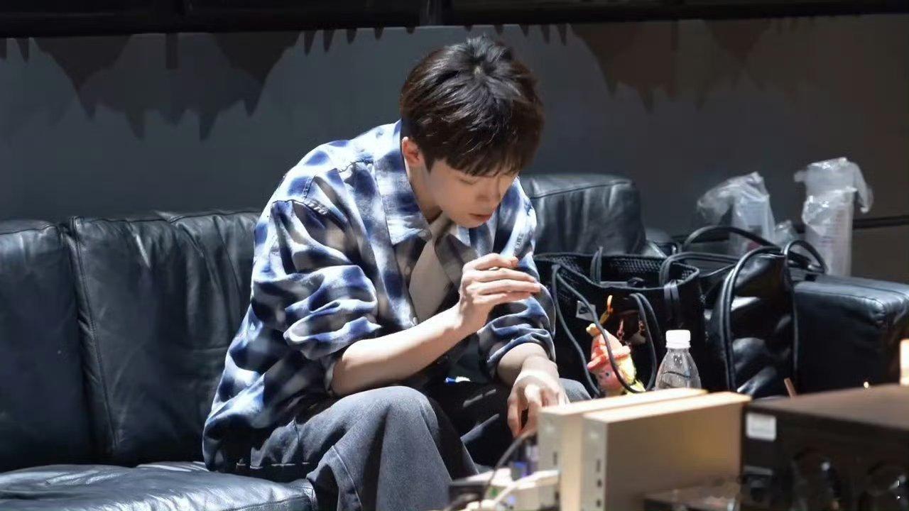 梓渝裤子上的熊能送我吗？我想要可爱小熊​​​