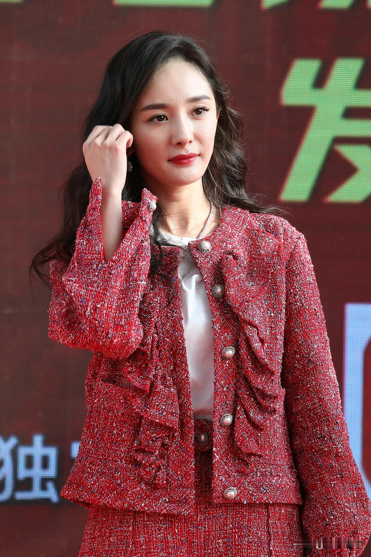原来，我们都错怪杨幂了！一直以为，离婚后她不要女儿的抚养权、在儿童节也不送祝