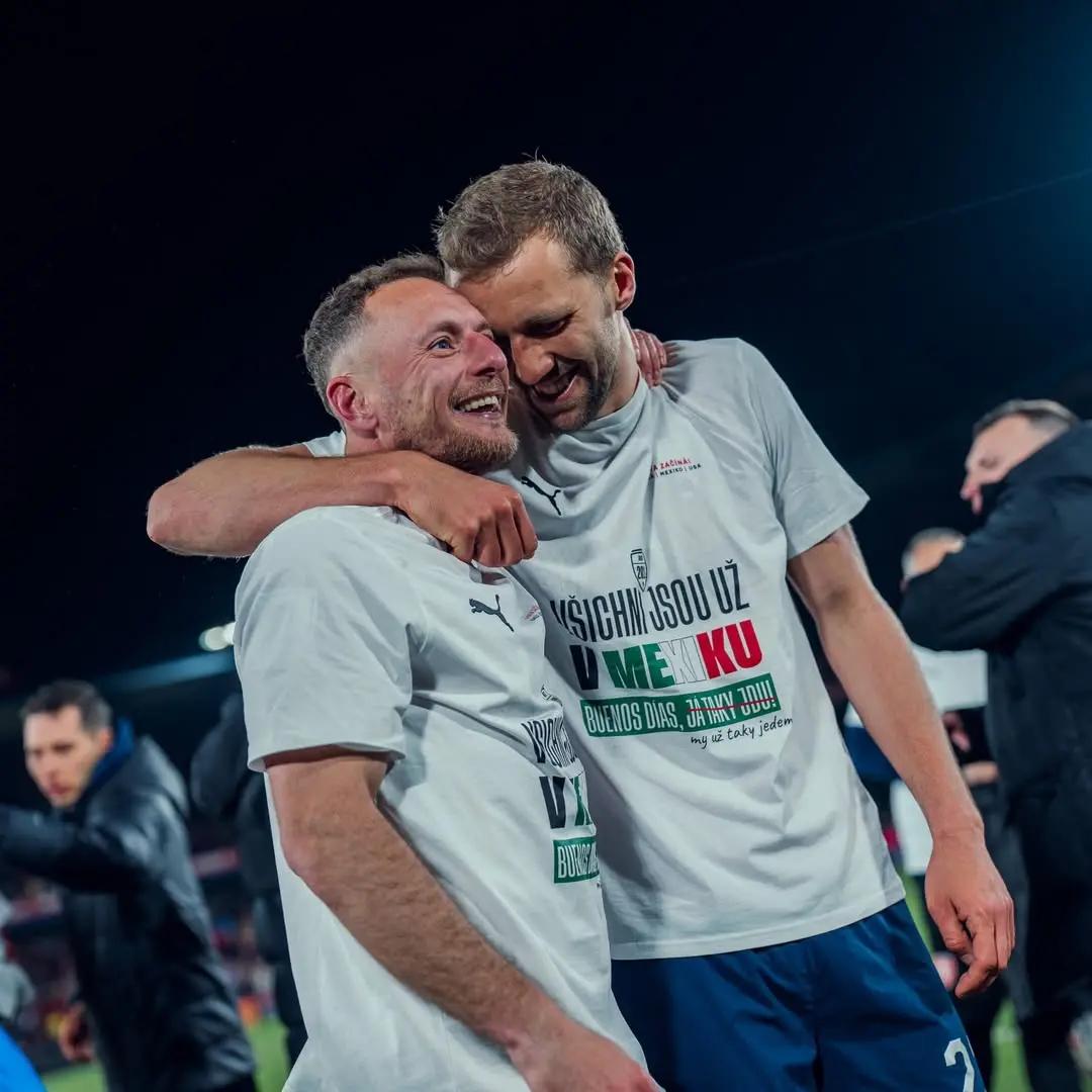 捷克阵中的三位老将，终圆梦世界杯世界杯附加赛决赛，点球大战击败丹麦，终于在二