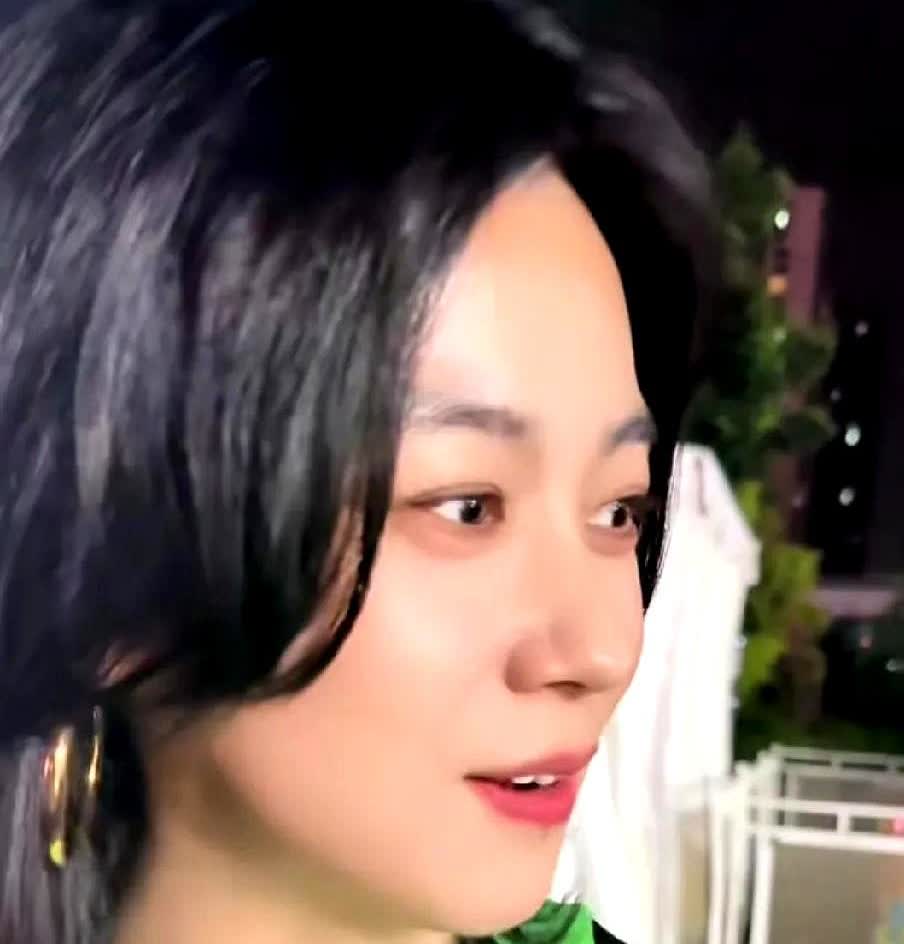刀郎这个人根本经不起研究因为仔细一查，你就会发现他也太宠