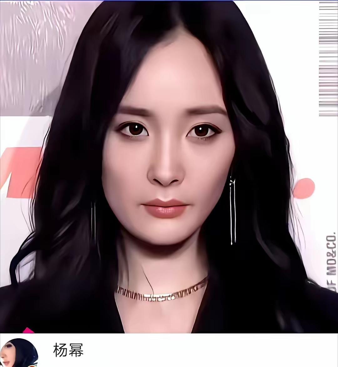 一直都不喜欢杨幂，总觉得她光有漂亮的外表没有演技。连台词都念不清楚，嘴巴就像打不