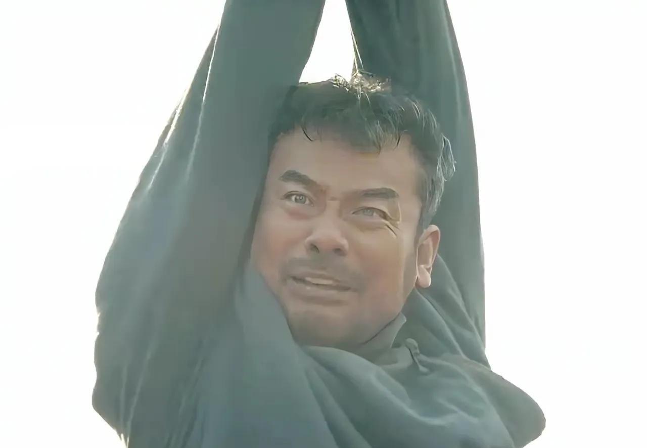 追剧《生万物》封四到底是好人还是坏人？他纠集马子就是为了灭掉宁学祥这个大地主。