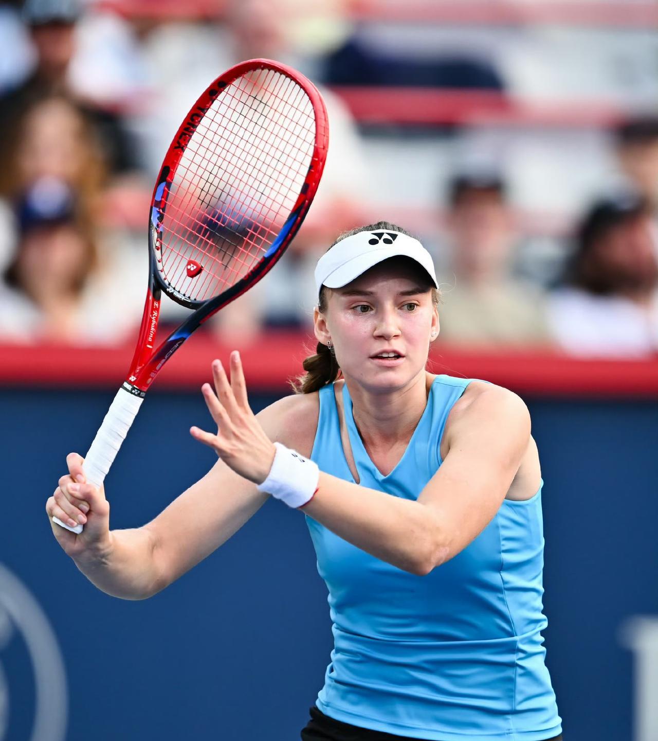 WTA1000蒙特利尔站1/4决赛，9号种子莱巴金娜在6-1/2-1领先时，对
