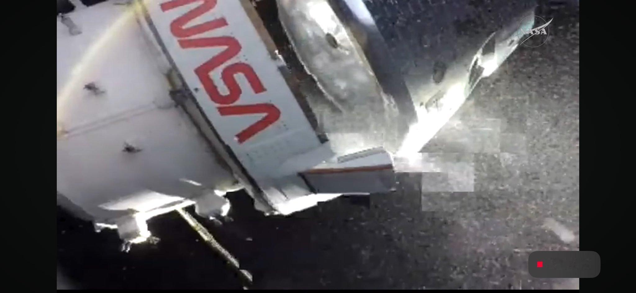 阿尔忒弥斯2号猎户座飞船服务舱和返回舱顺利分离