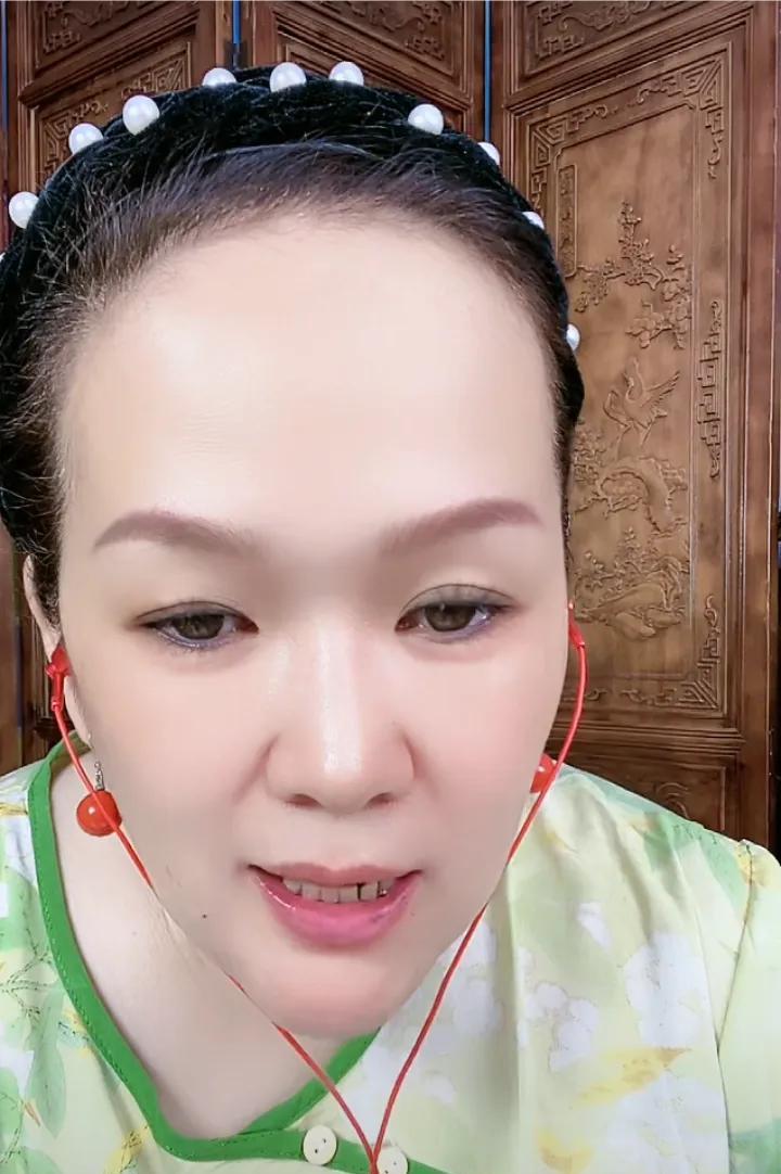 三月今天一大早上说，五组还没有结束，接收A4纸坚持到六月底，工作到八月底！不是