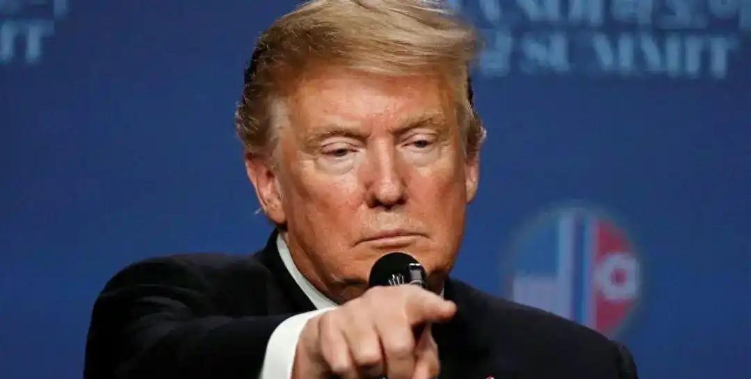 特朗普释放访华信号！目前的中美关系，正站在一个新的十字路口。若访华成行，能否