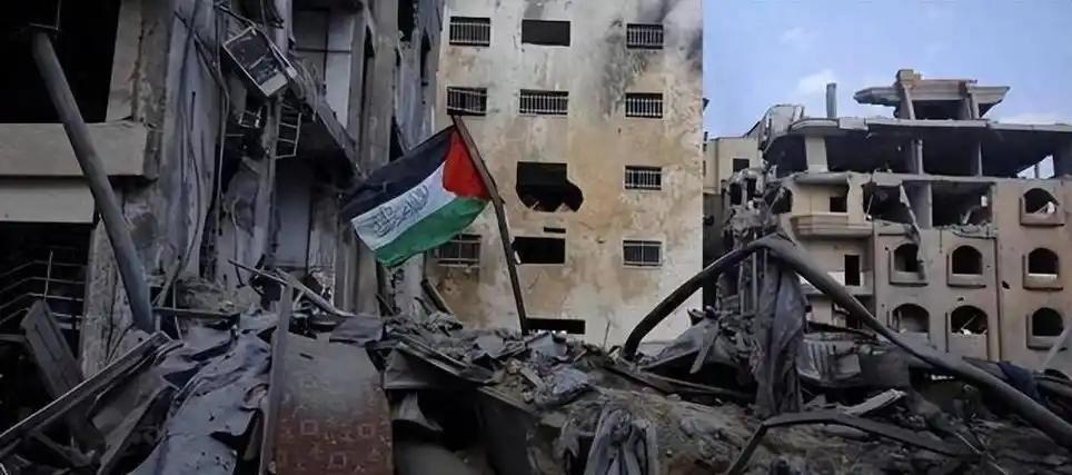 伊朗这波“离大谱”操作，把全世界军事专家整懵了造价上亿的美军C-130大型运