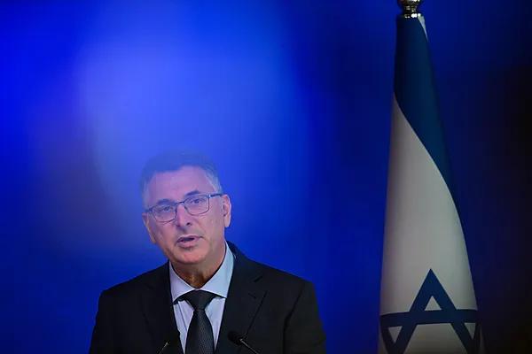 这一次，以色列又准备先喊停。3月11日央视报道，以色列外长萨尔当地时间10日表示