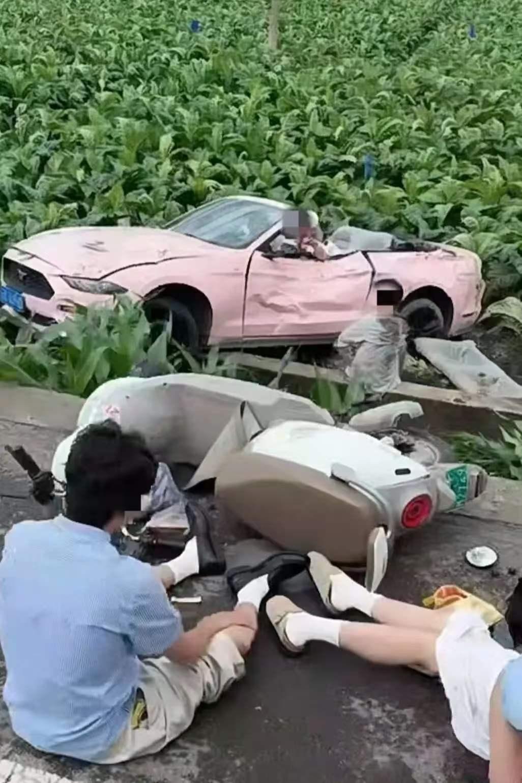 云南大理，一男子花186元，在某租车平台，租了辆“敞篷跑车”想去游洱海，可去提车
