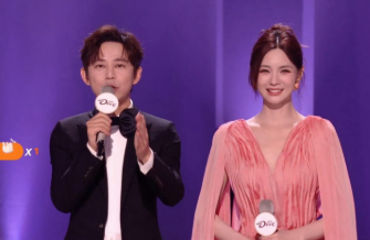 看到何炅结巴站在旁边的沈梦辰在保持微笑我才终于明白湖南卫视为什么要再次请李维