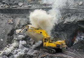 烟蒂引燃的百年浩劫：一场烧了100多年的地下之火1916年，一名英国人抽完