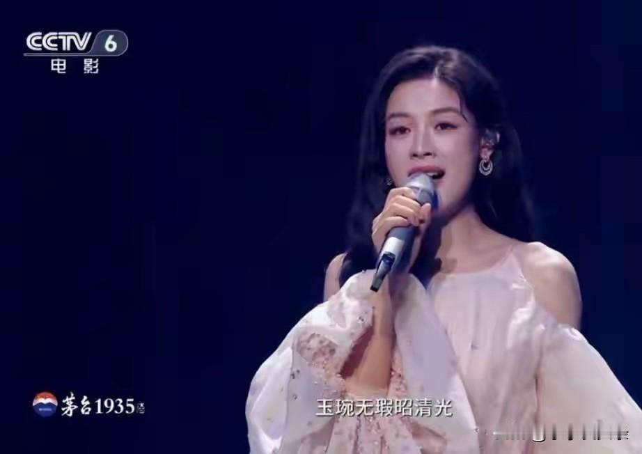 陈丽君，实在不行你换个赛道吧主要是很多人都被你的实力给惊到了。湾区升明月