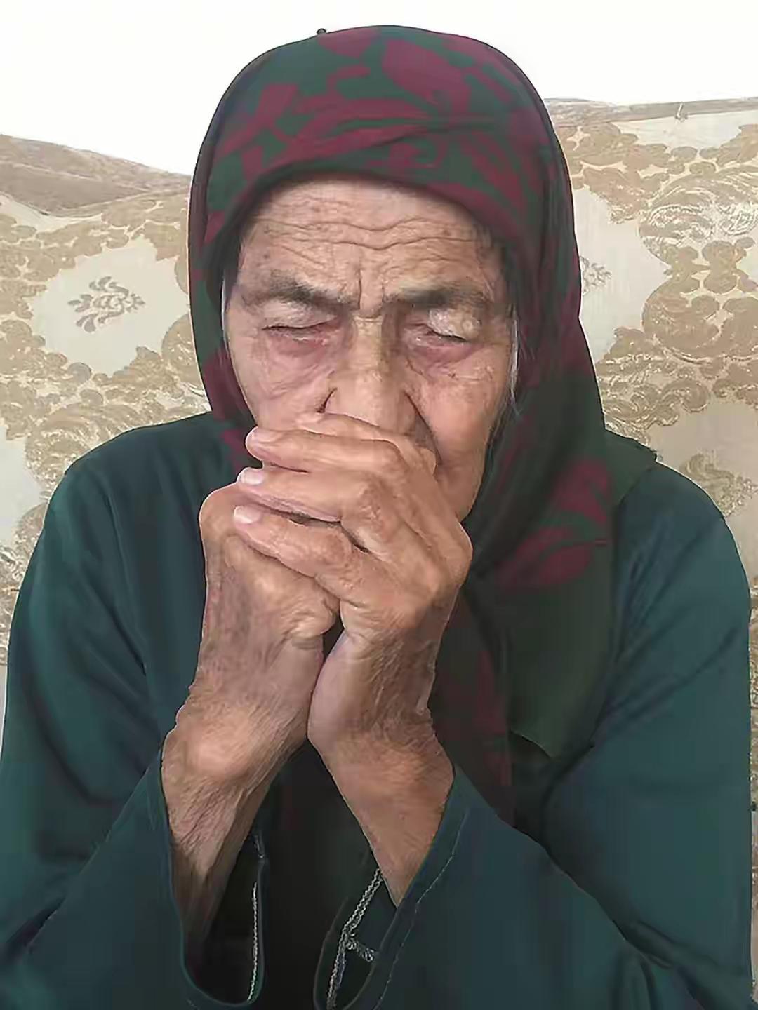 车臣深山129岁女人含泪离世，临终前一句“从未快乐”刺痛全球：长寿若只剩苦难，活